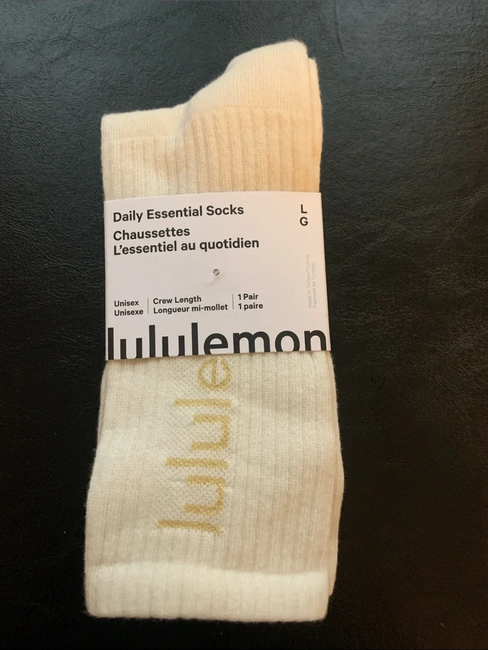 lululemon athletica Cream Crew Socks with Subtle Logo, Sz Large NWT